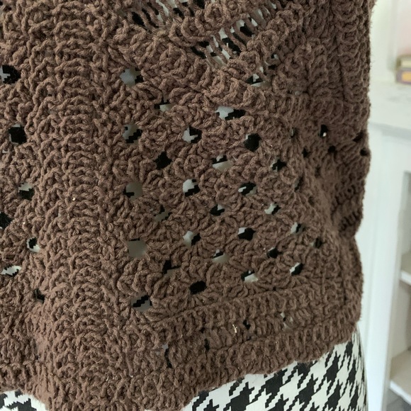 See through knit crop top - Picture 3 of 9